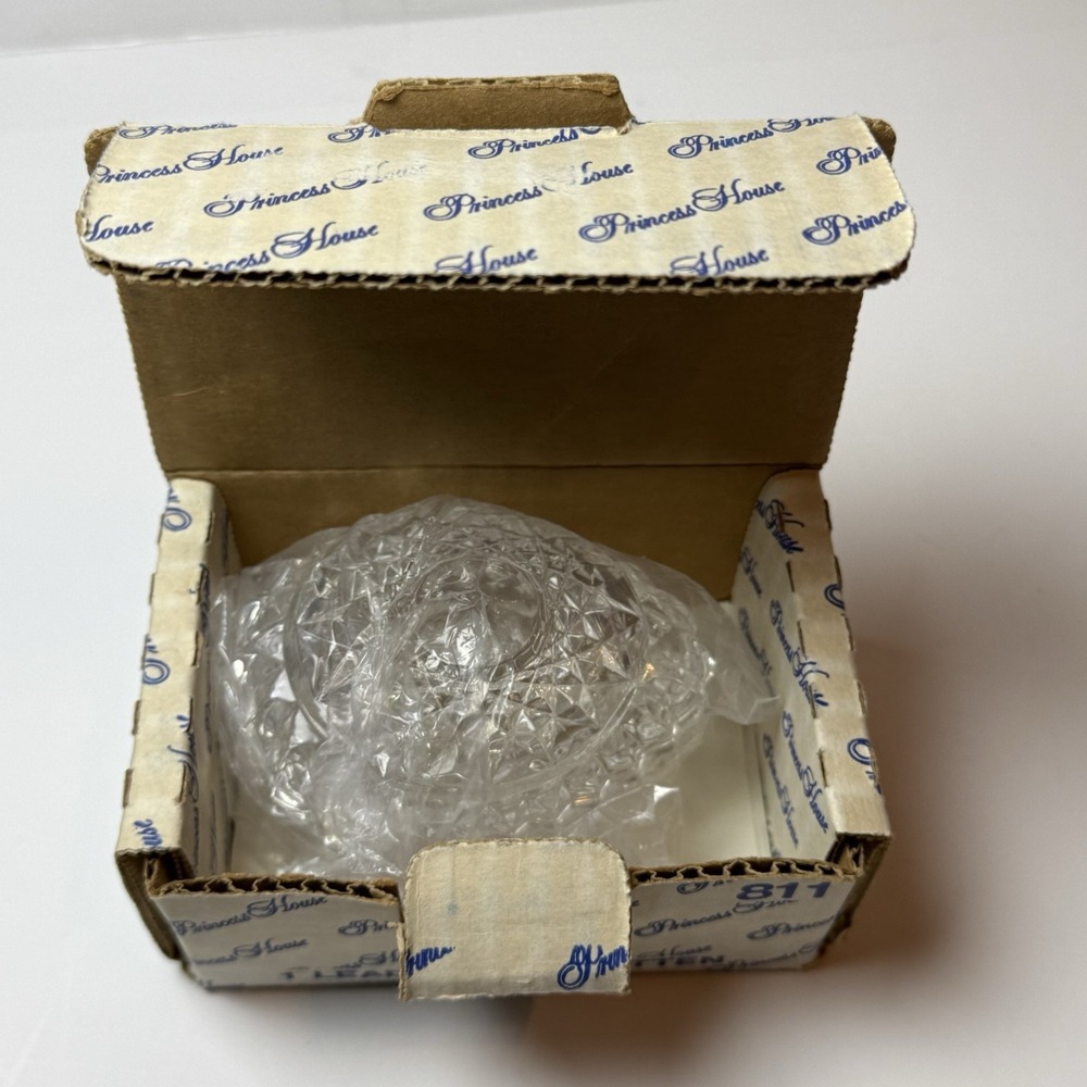 Egg Shaped Cut Crystal Trinket Box w/ Lid‎ Vintage Not original box - Picture 14 of 14